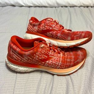 Women’s Brooks Ghost running shoes